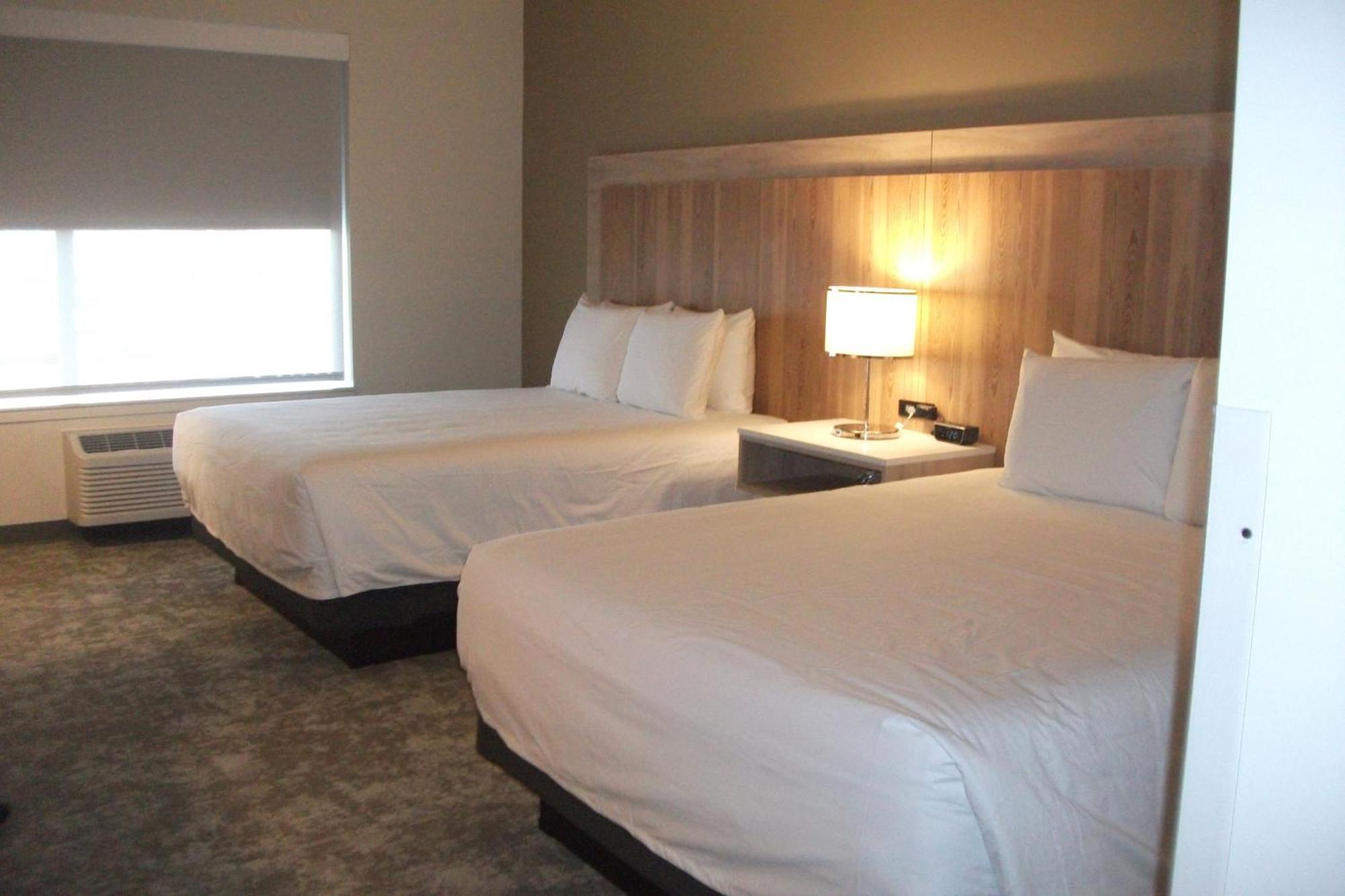 Radisson Hotel Pendleton Airport ภายนอก รูปภาพ
